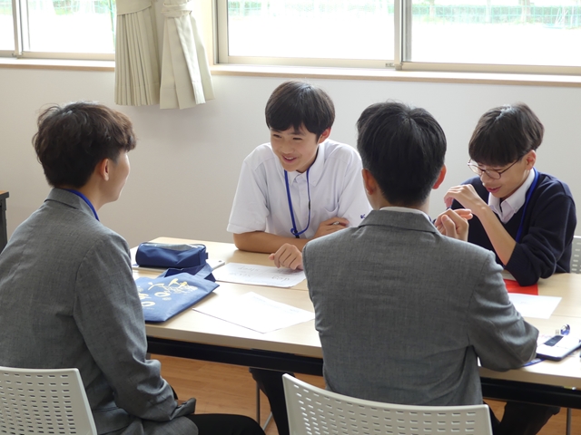 私立君毅高級中学来校