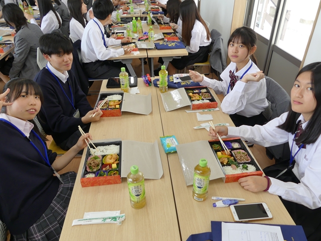 私立君毅高級中学来校