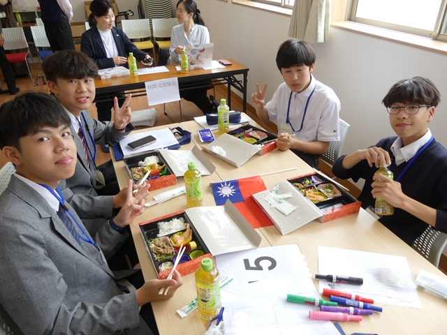 私立君毅高級中学来校